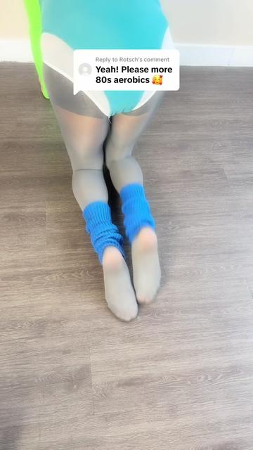 @Nina Nylons