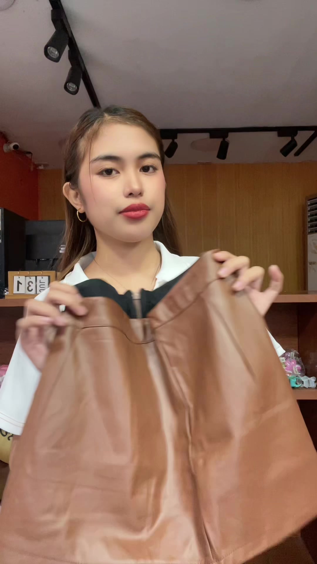 @Jm✨