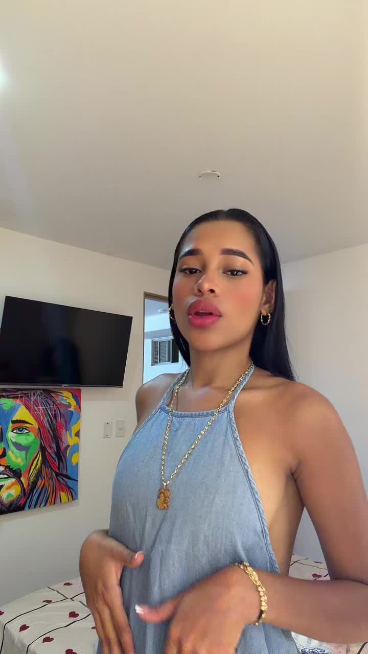 @P A U L A✨