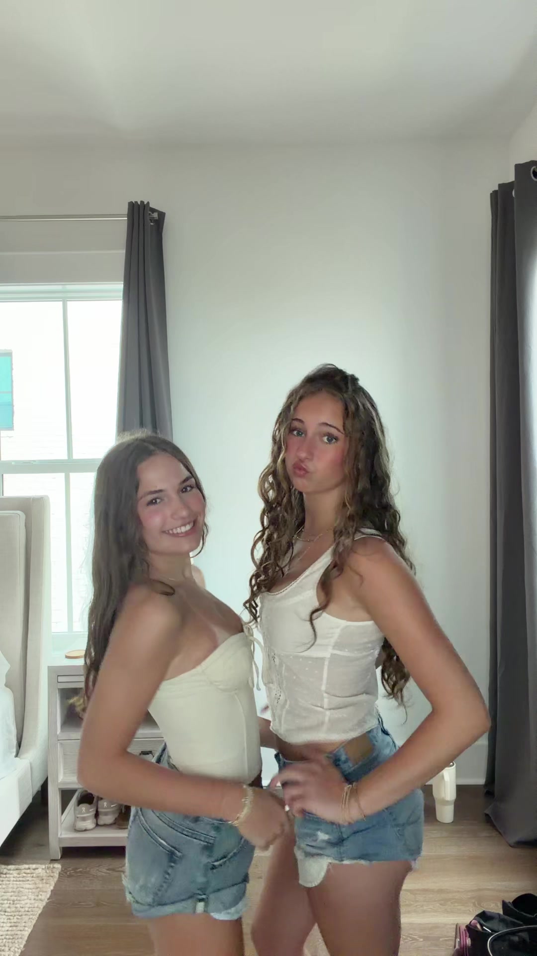@Ava Gruenhut
