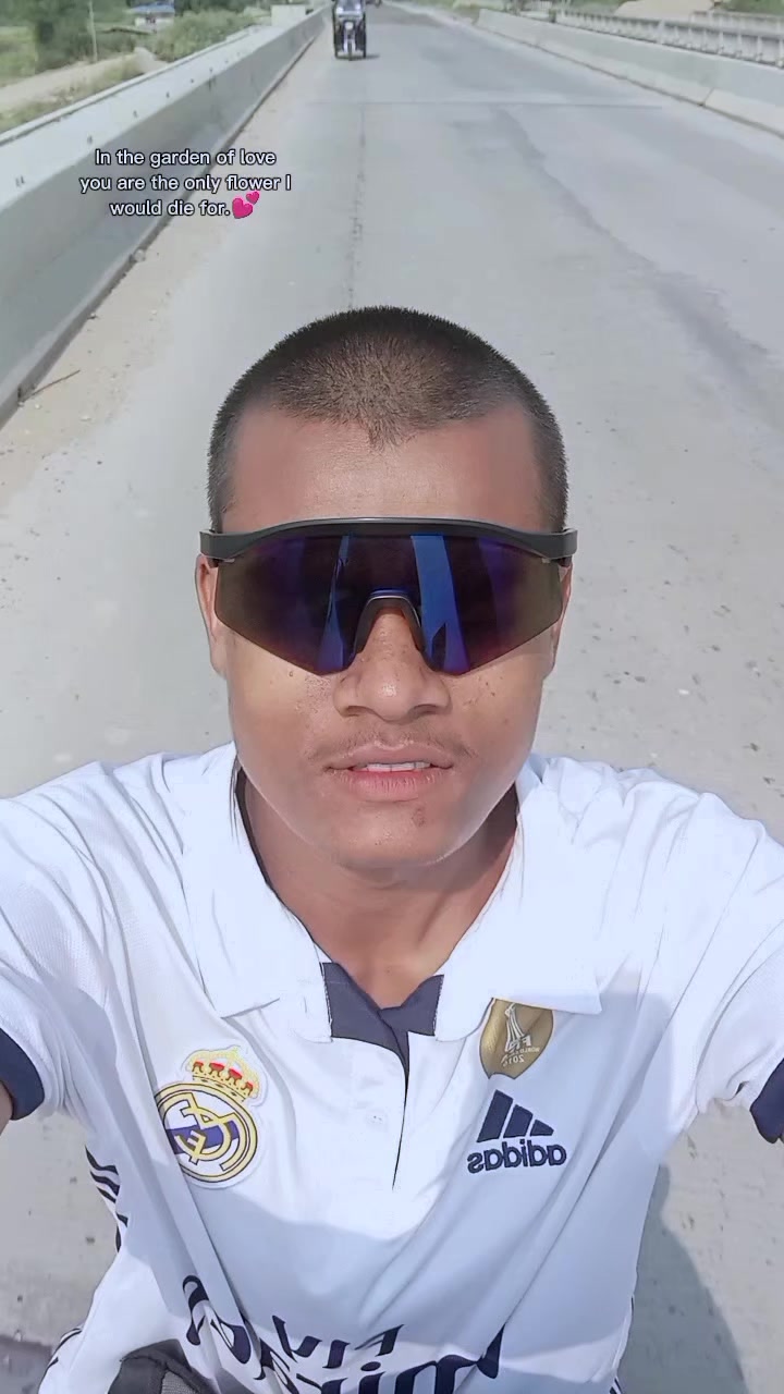 @A B I N A S H❤️&zwj;🩹 GK🥅💌18⚽🥅