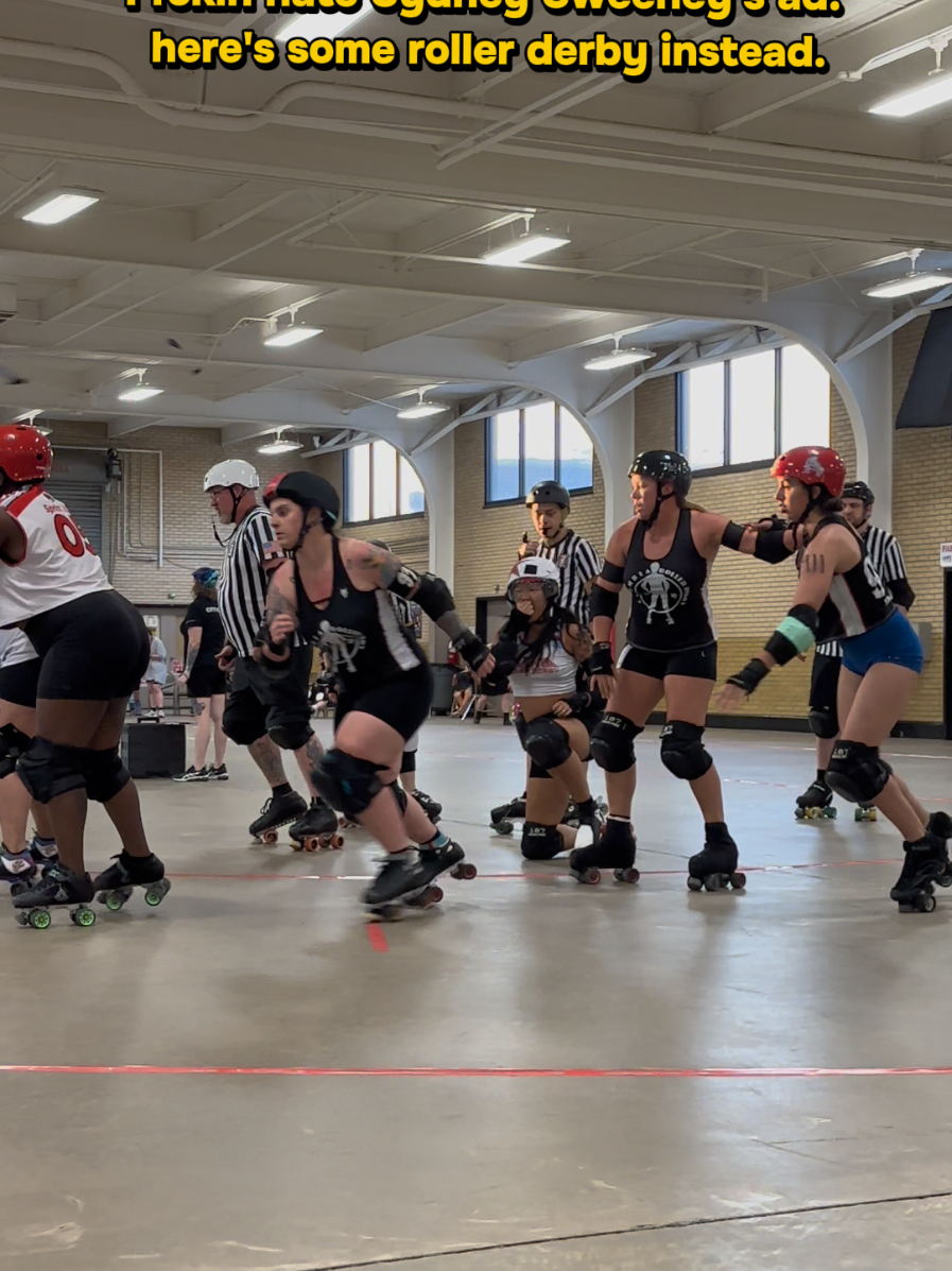 @Robbin’ Banks | Roller Derby