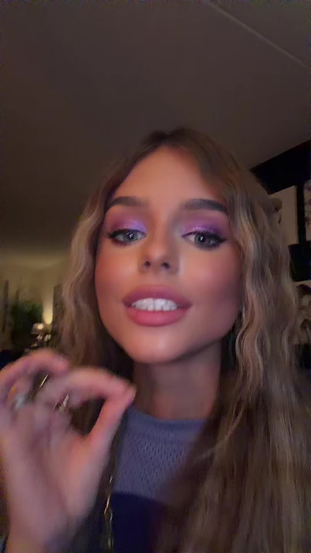 @JOYLIANA