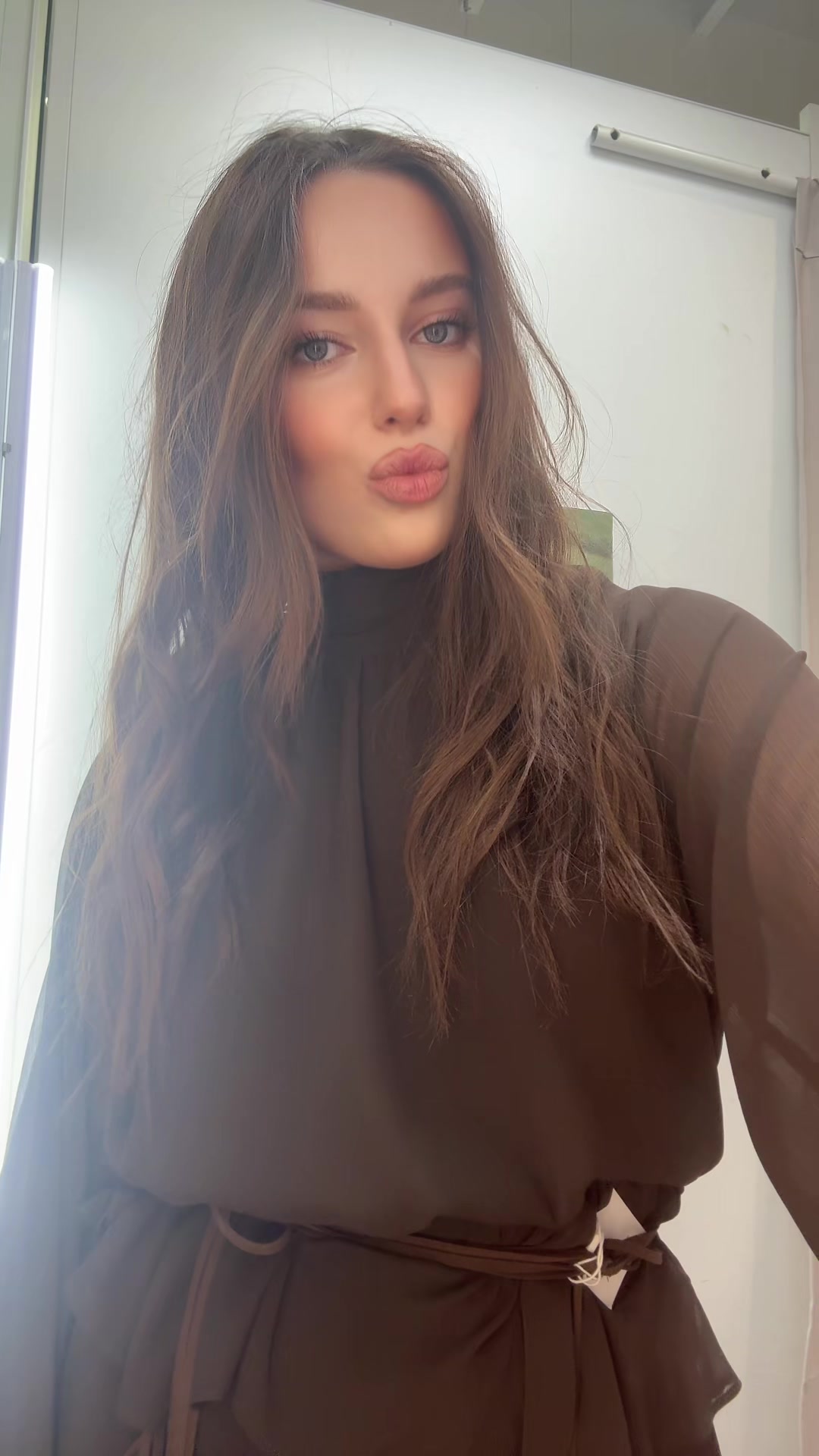 @AV