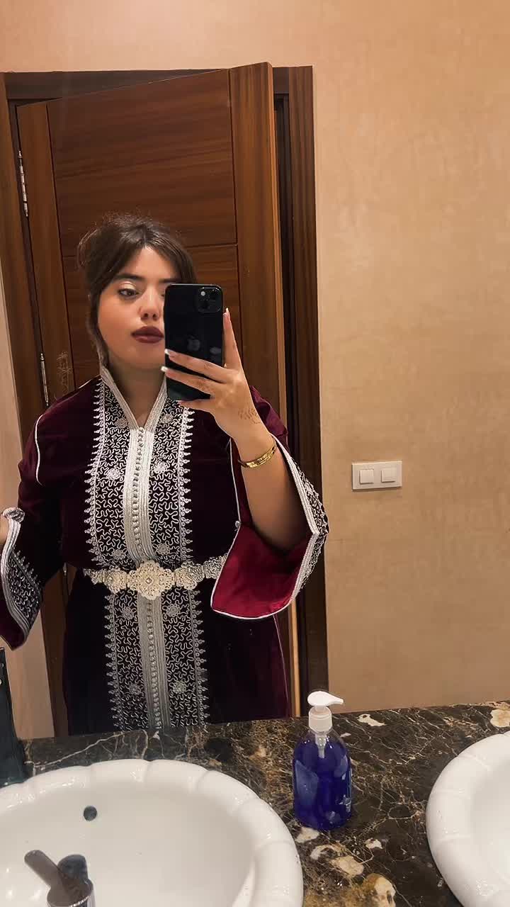 @Chaimae belghiti