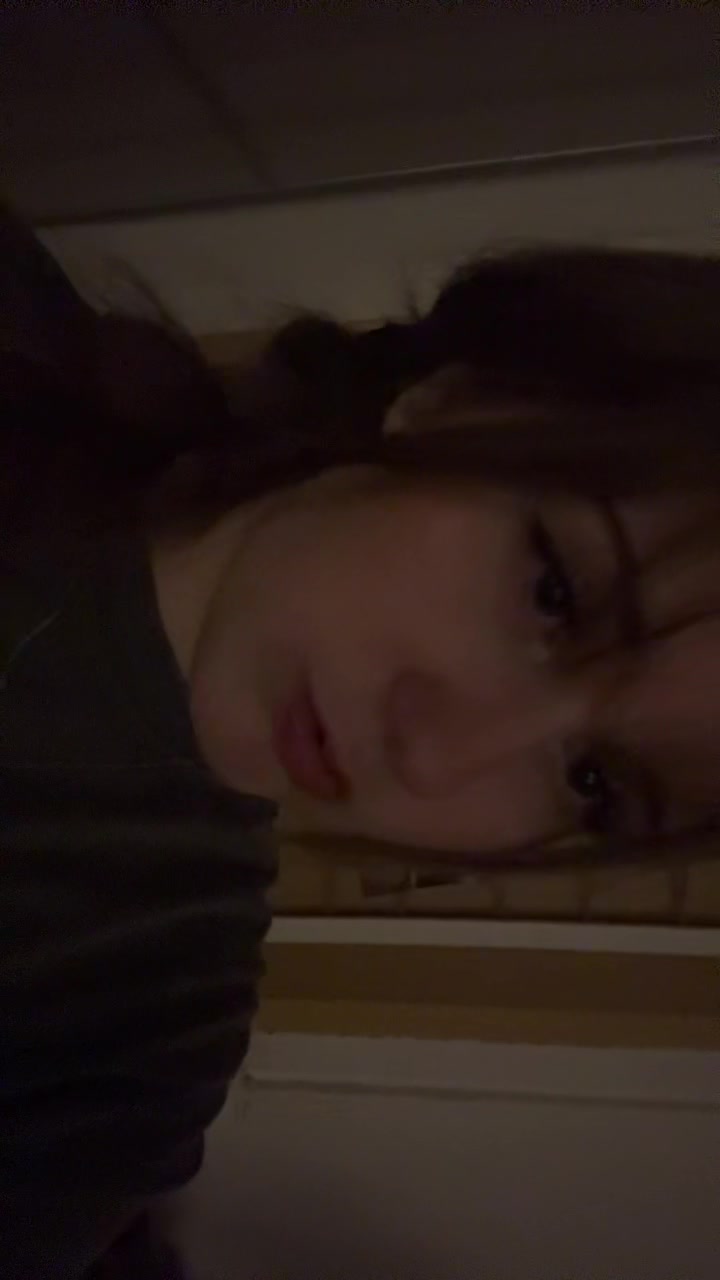 @𝒟𝒾