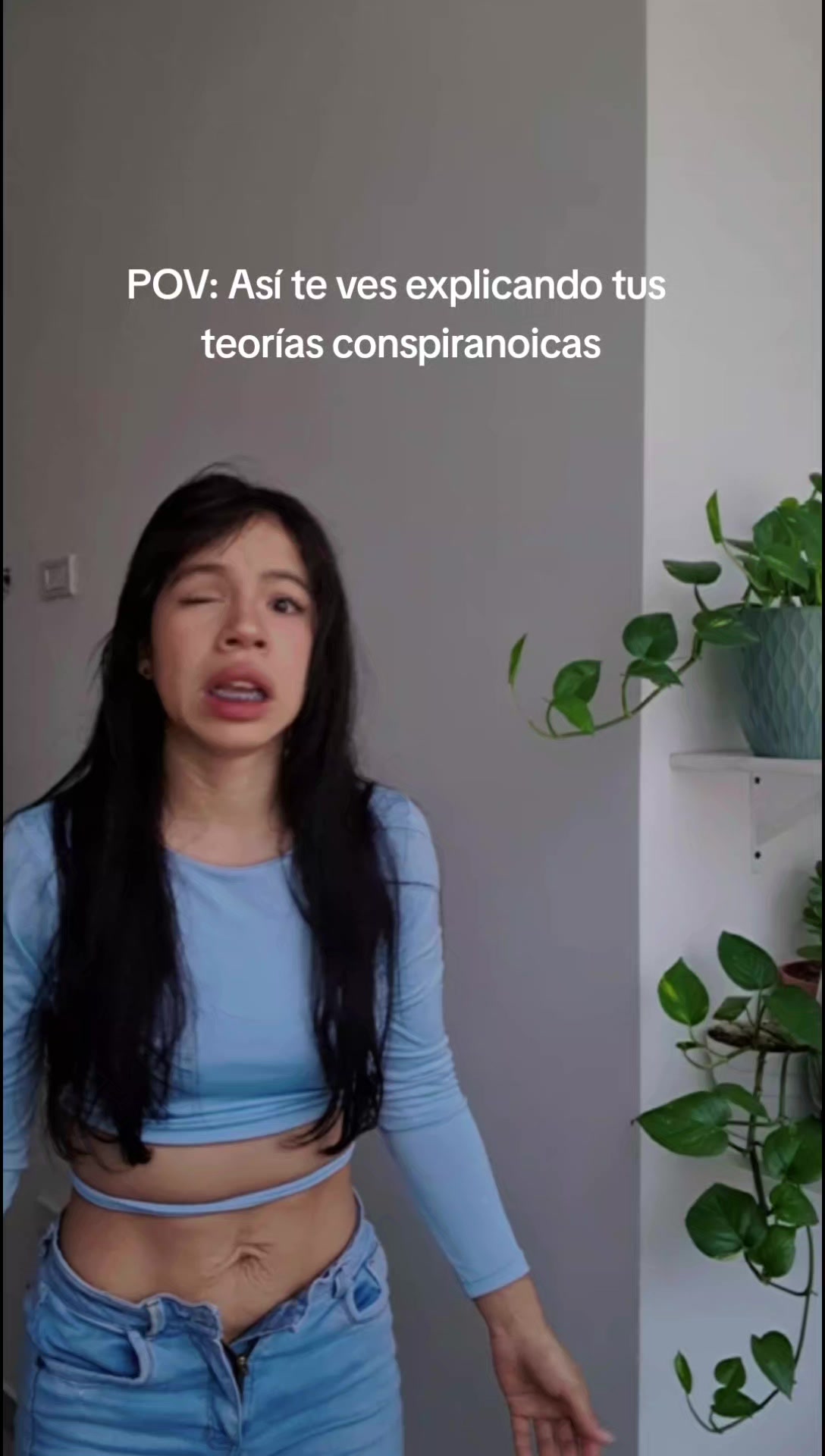 @SoyAlexa《👁》