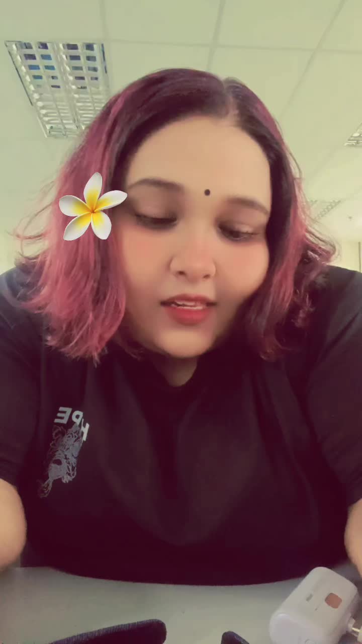 @Lacoste04