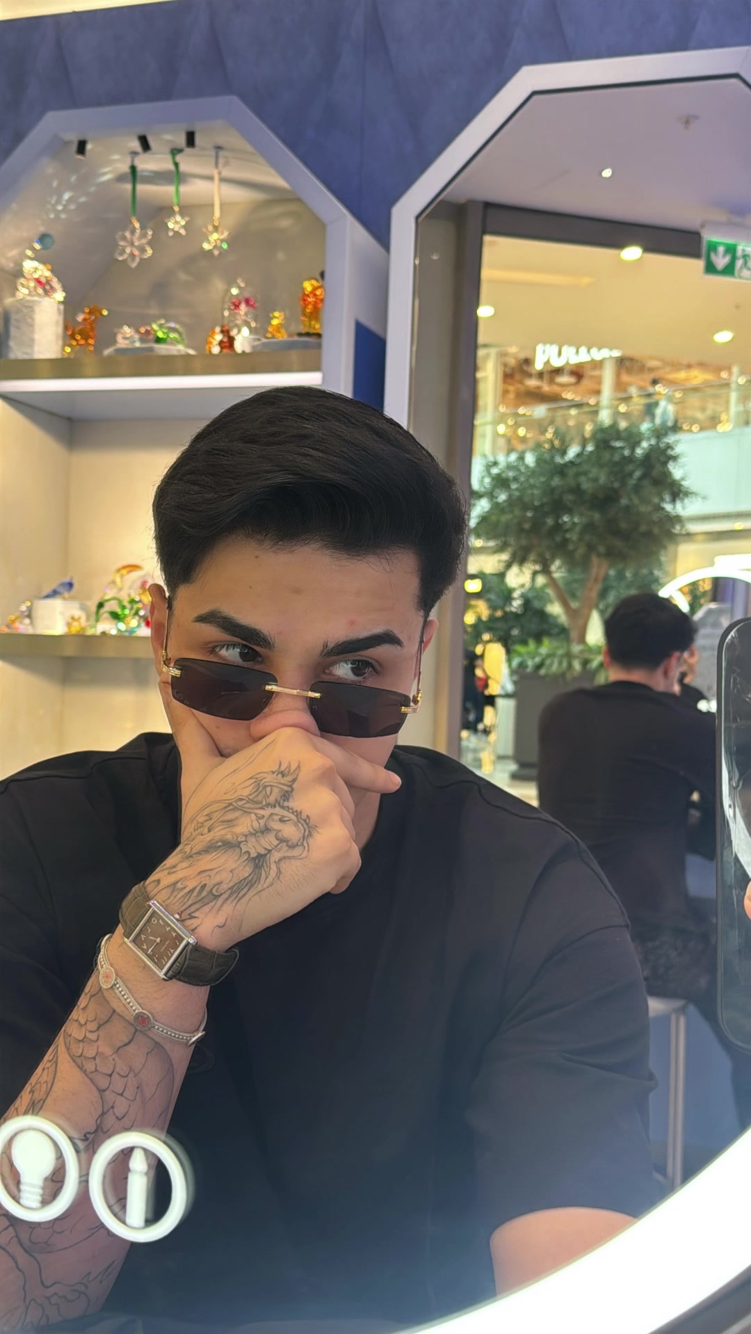 @yakamoz
