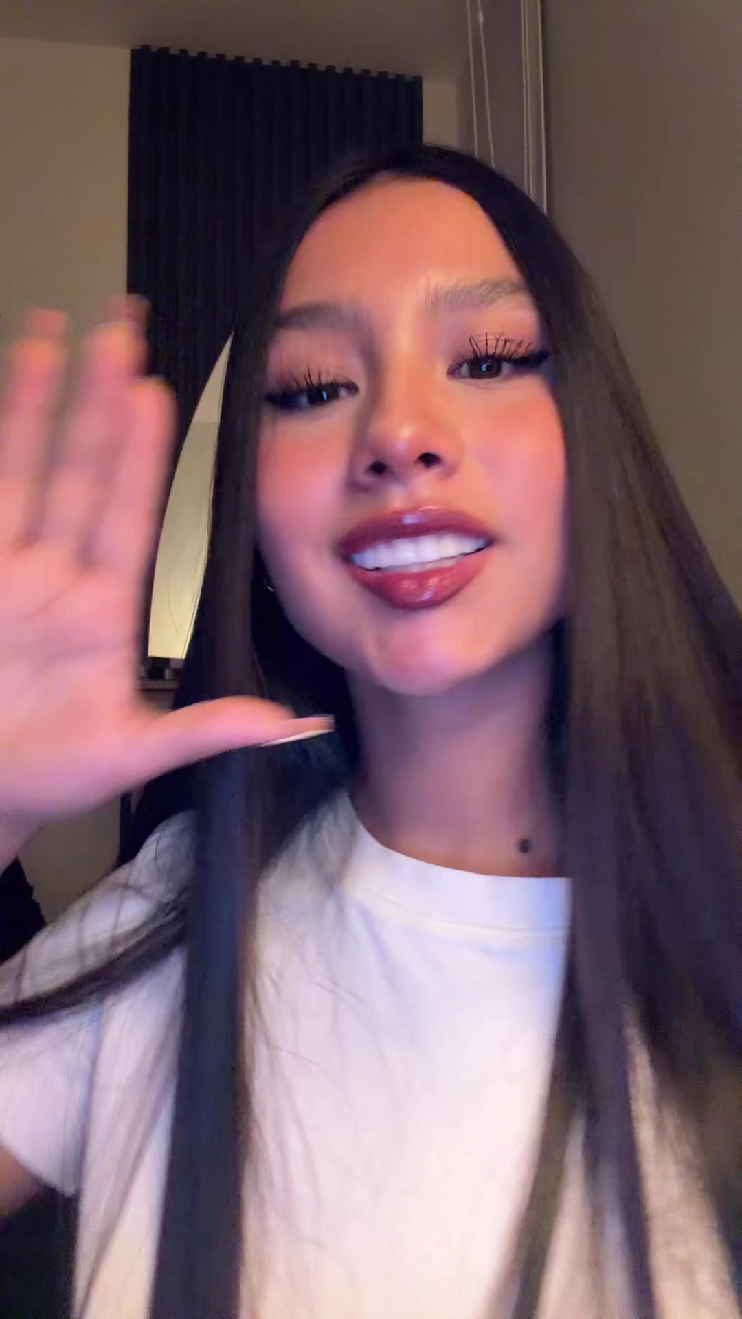 @Valeaarangoo