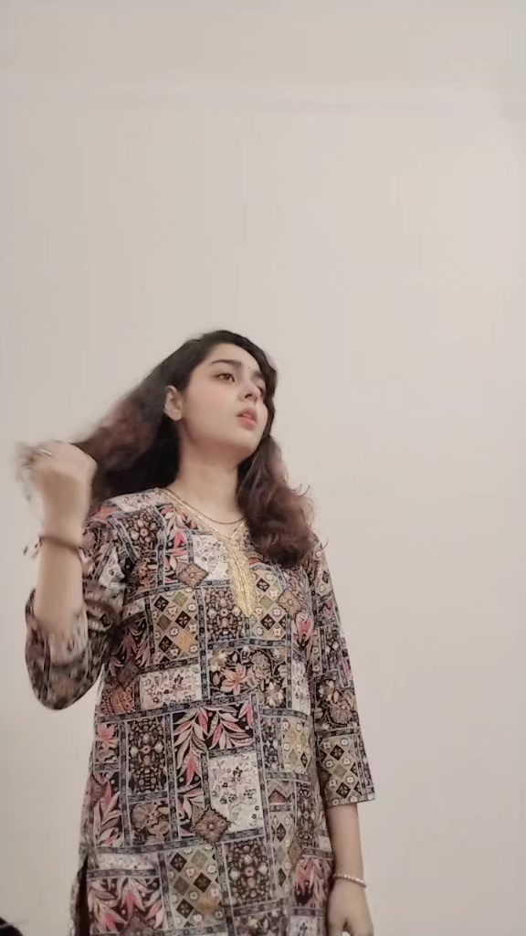 @Kalie (कली)