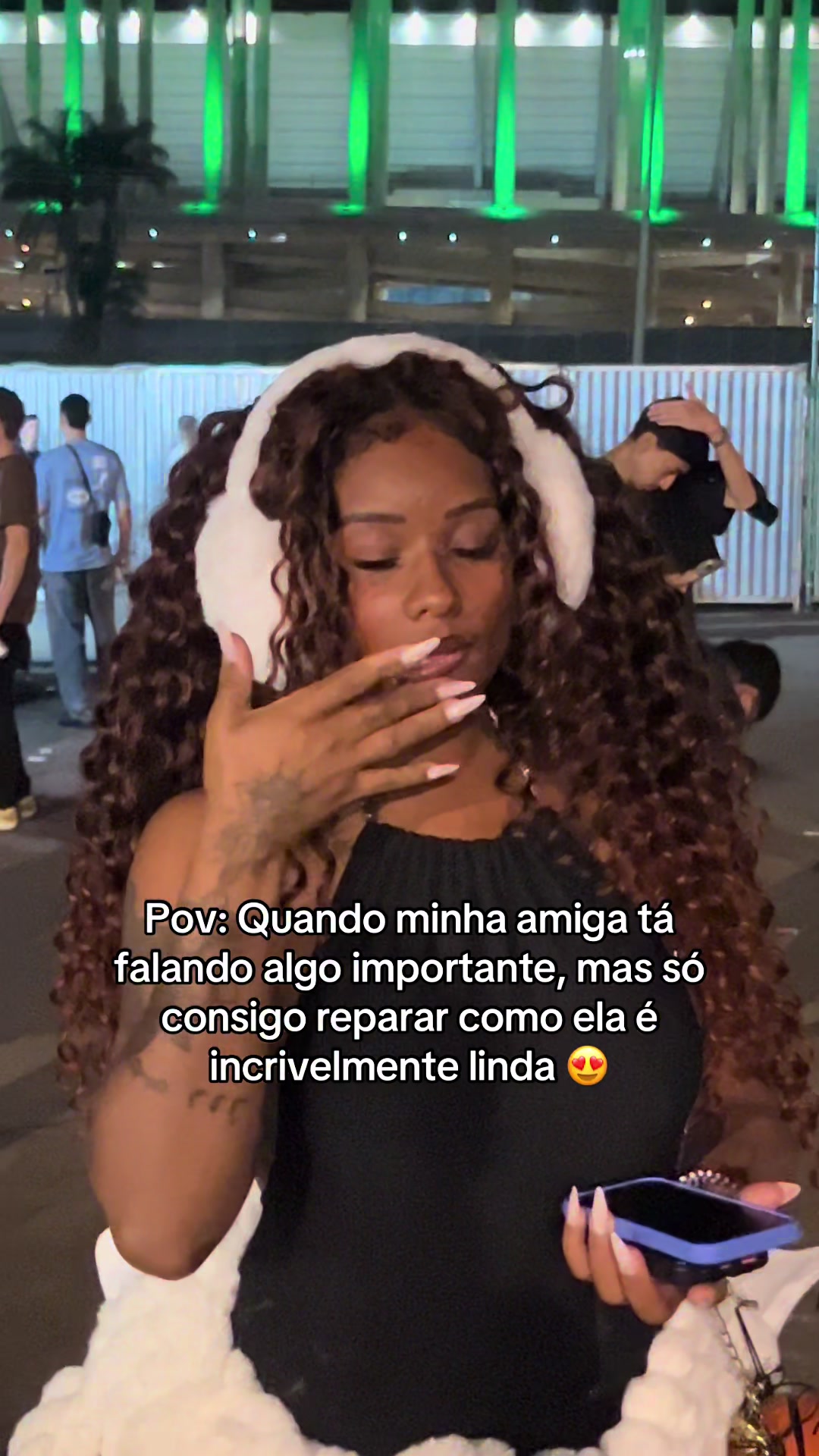 @Emily Vict&oacute;ria🇧🇷