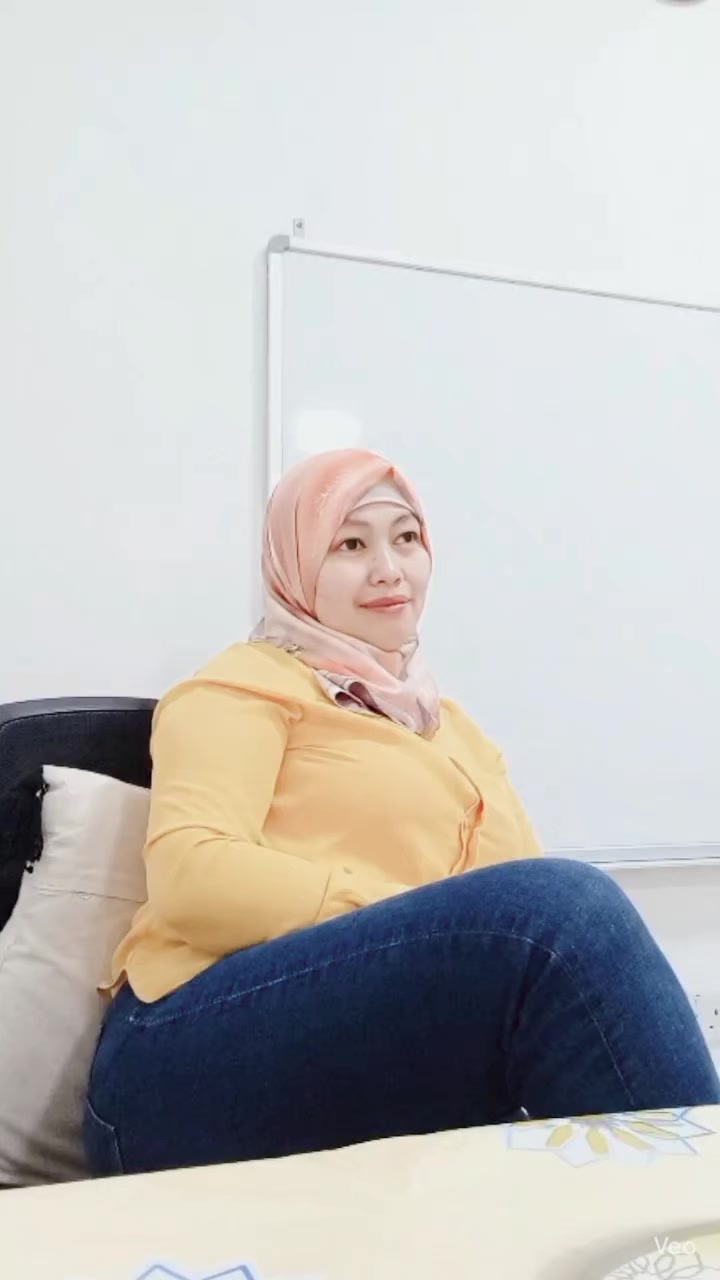 @آشلي ساريول
