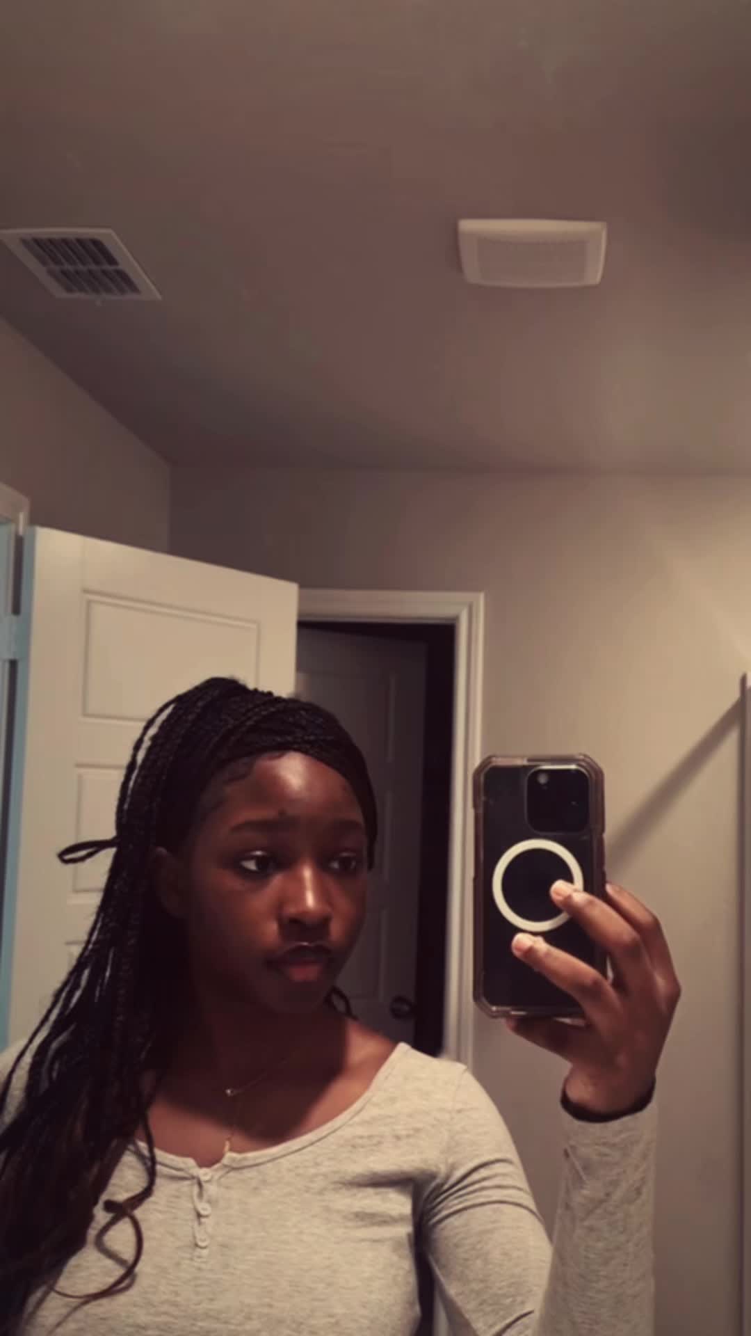 @⊹₊⟡Tiya⟡₊⊹💋
