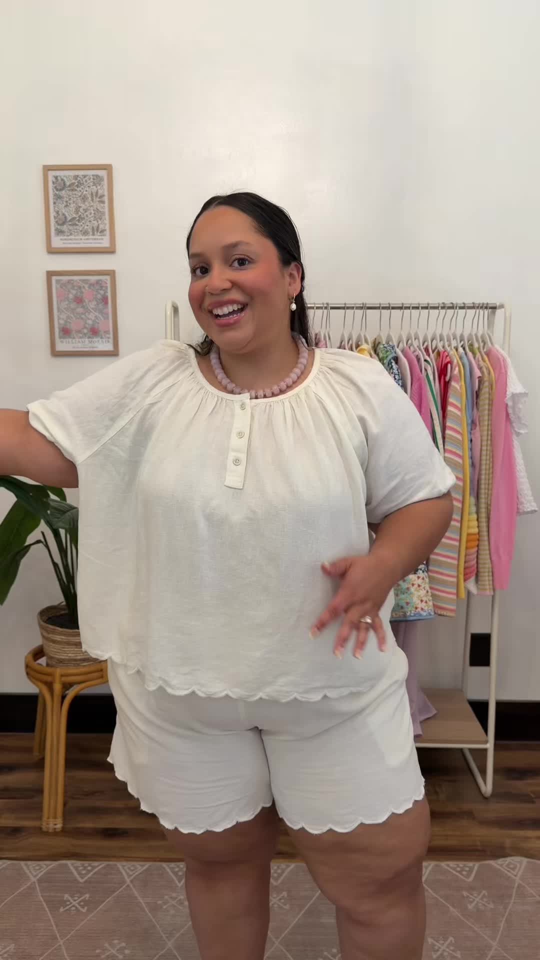 @curvesbyzo_