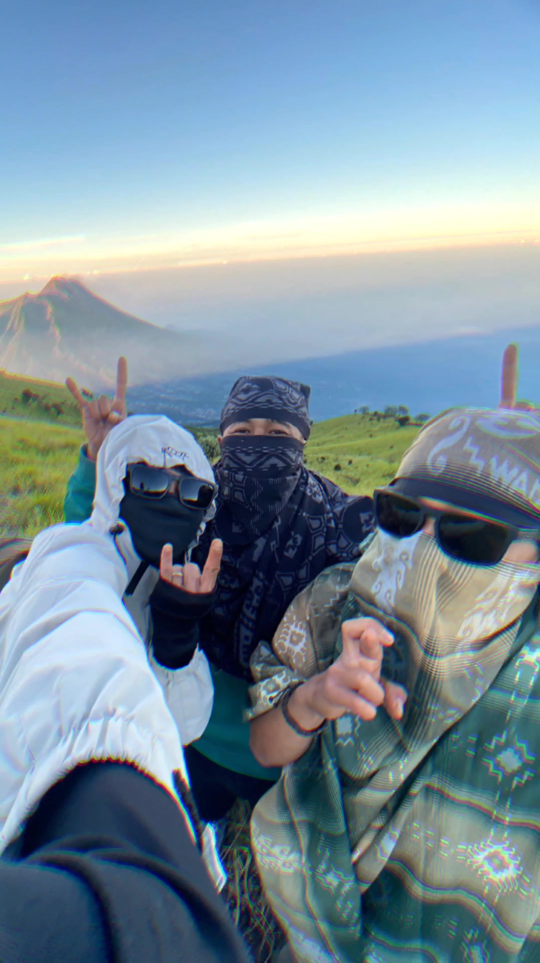 @𝔩𝔞𝔫𝔤𝔦𝔱 𝔟𝔦𝔯𝔲