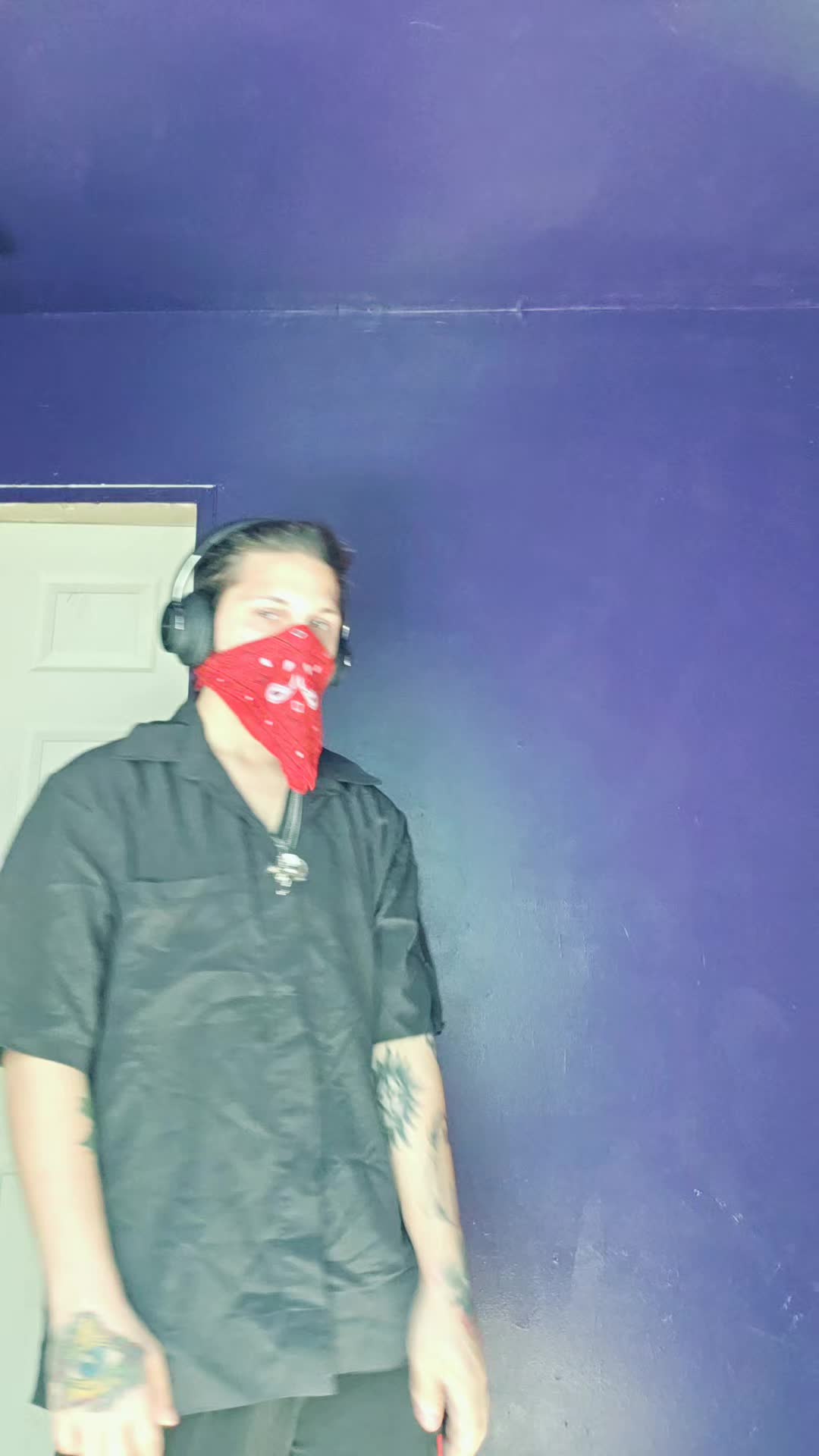 @MusicD3m0n
