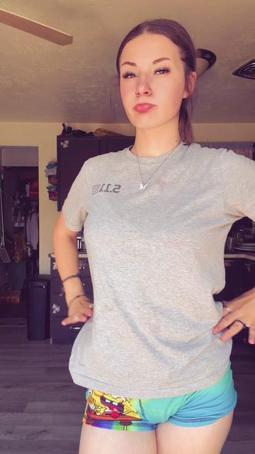 @𝓒𝓮𝓬𝓮🦋