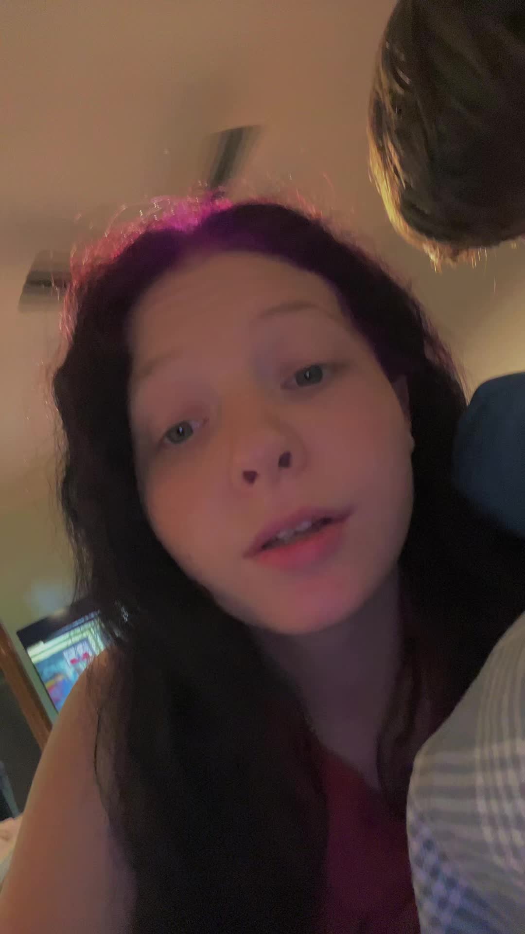 @Madison21🖤🦋