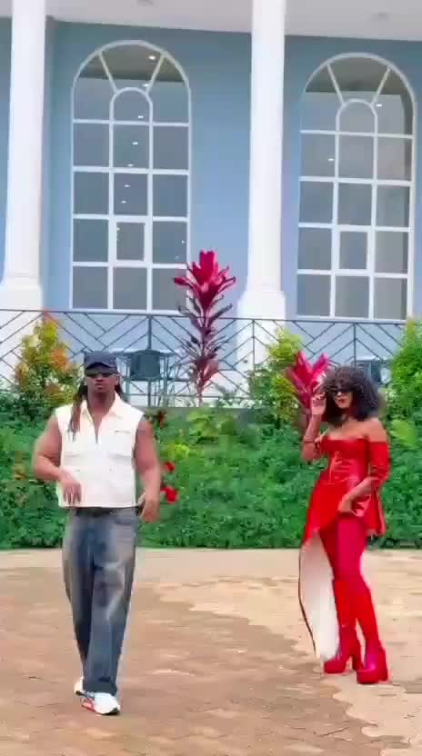 @NICK_B2C❤️🎶🇺🇬