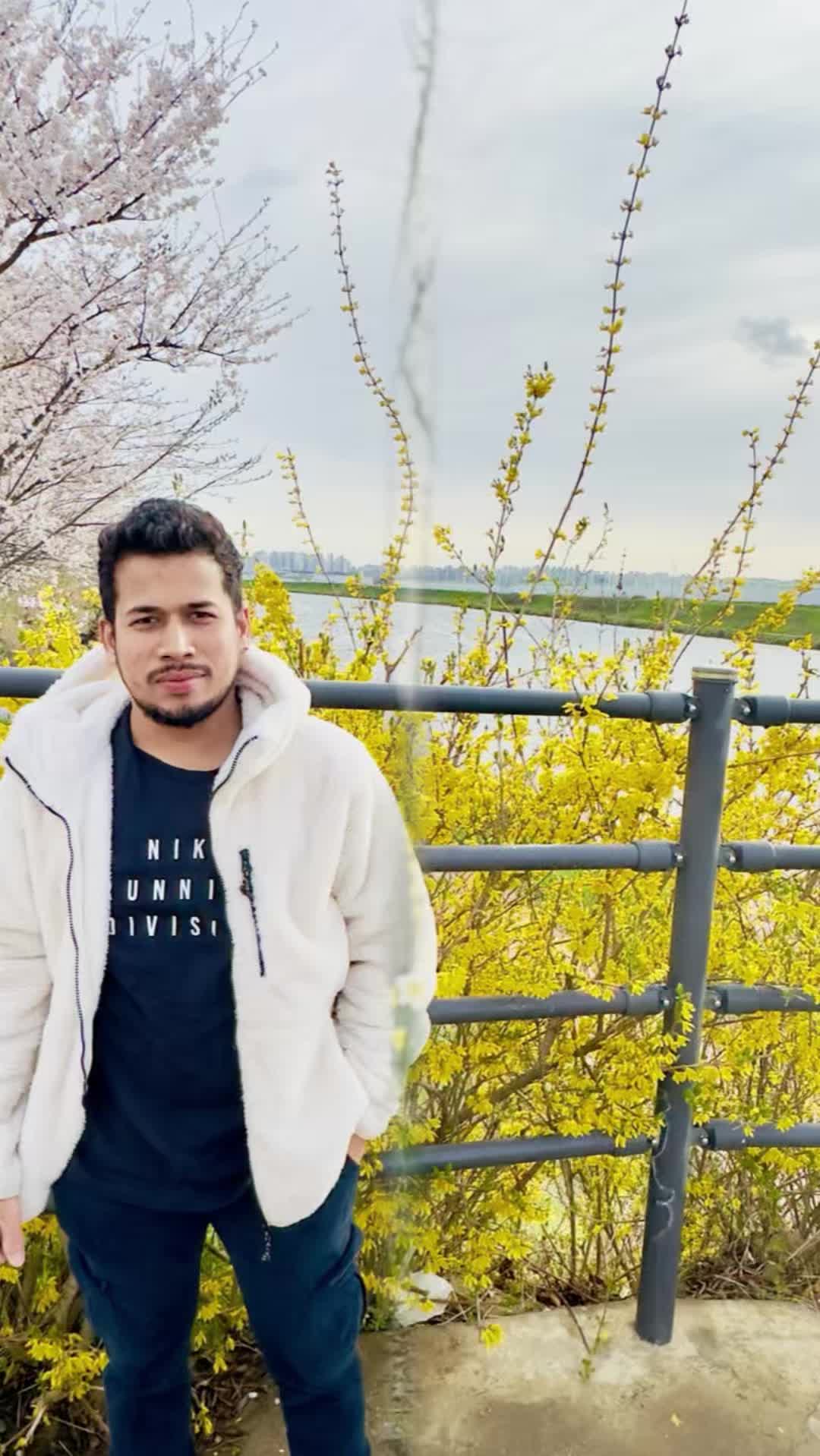 @Lakiya🇰🇷🇱🇰ලකී