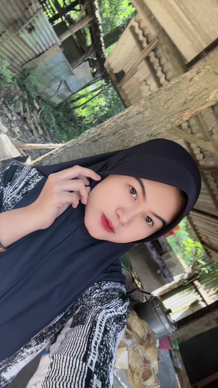 @_nenklea