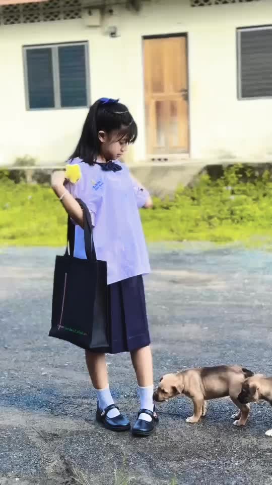 @ญ่า วริสรา