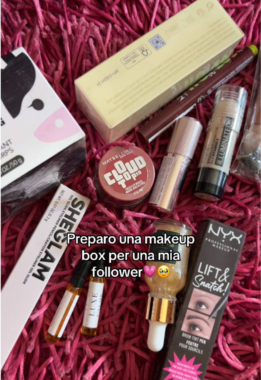 @Carlotta | Content Creator 🎀