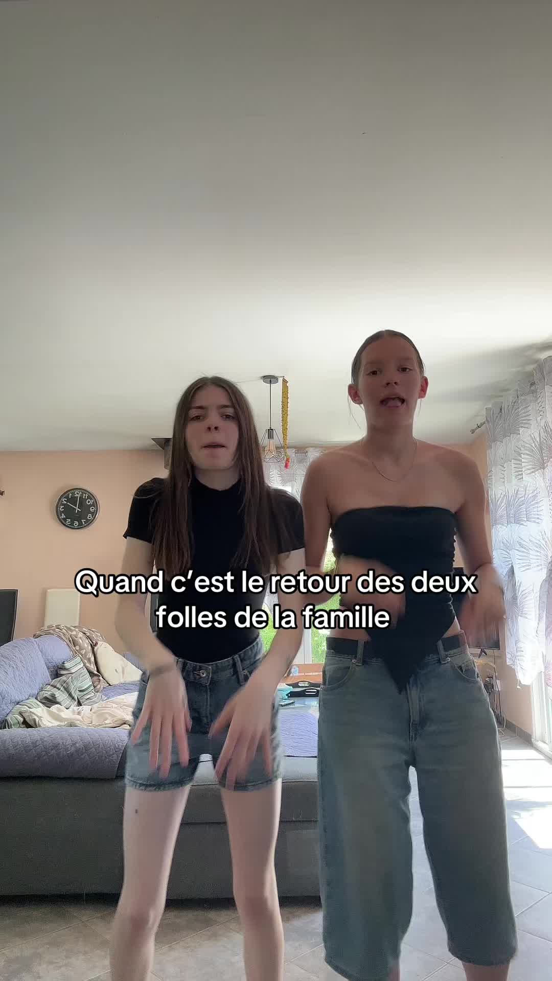 @No&eacute;lie