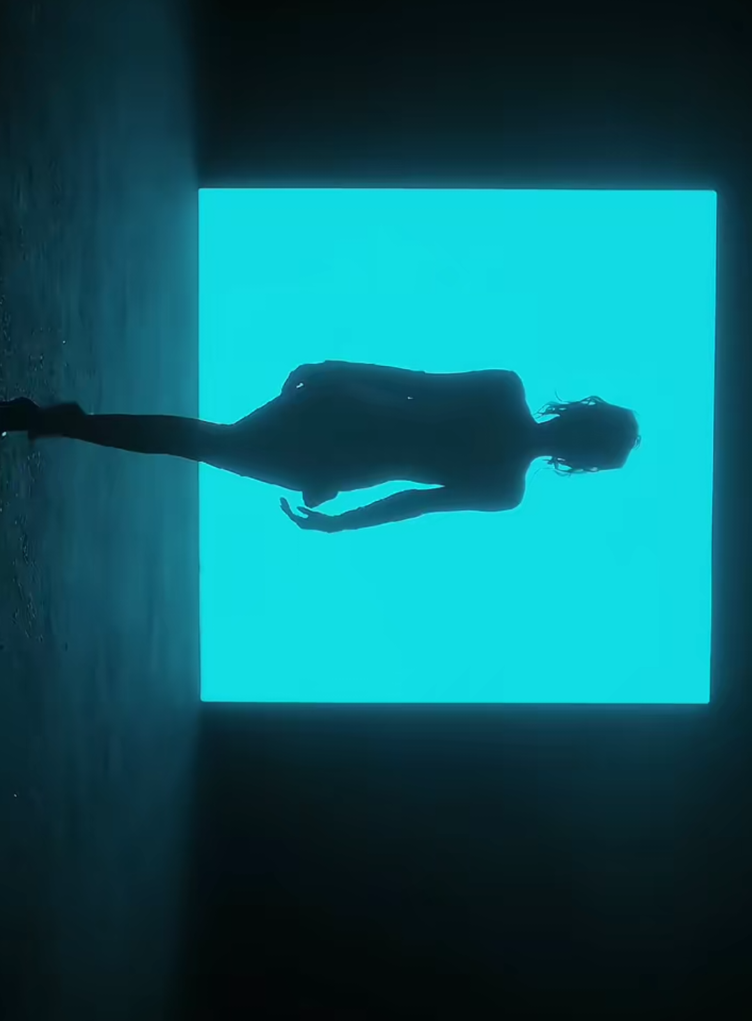 @...