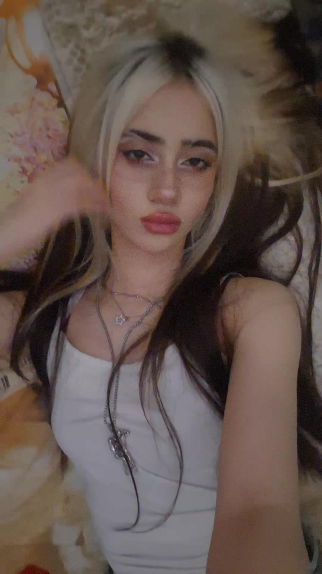 @🐚