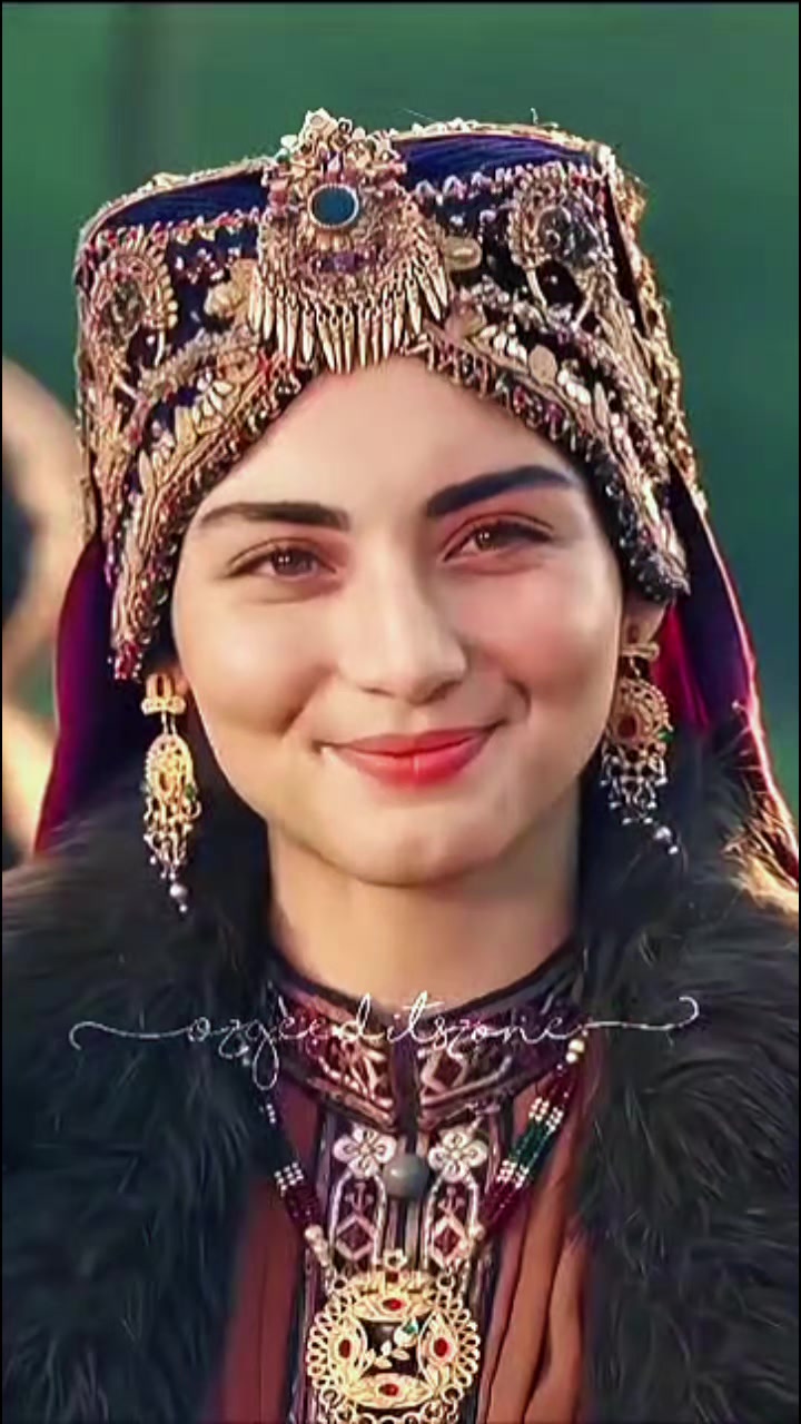 @🇹🇷 𝗢𝘇𝗴𝗲 𝗧ö𝗿𝗲𝗿 💘