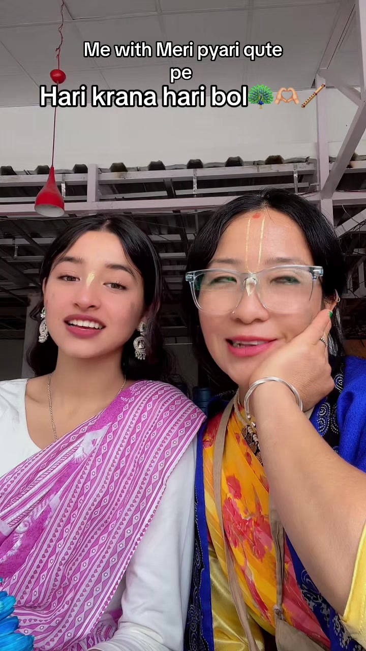 @राधगोबिनद दासि(हरीबोल)🦚🌏💚