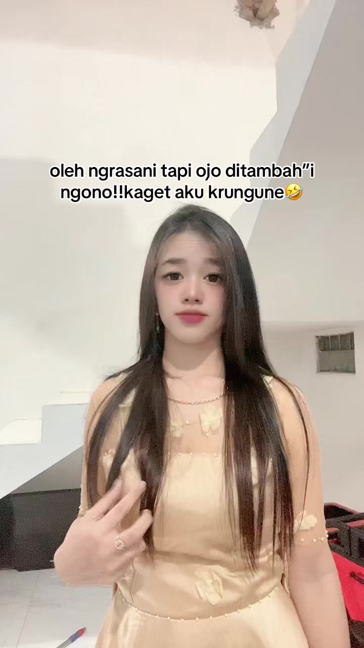 @Apriliaaaa