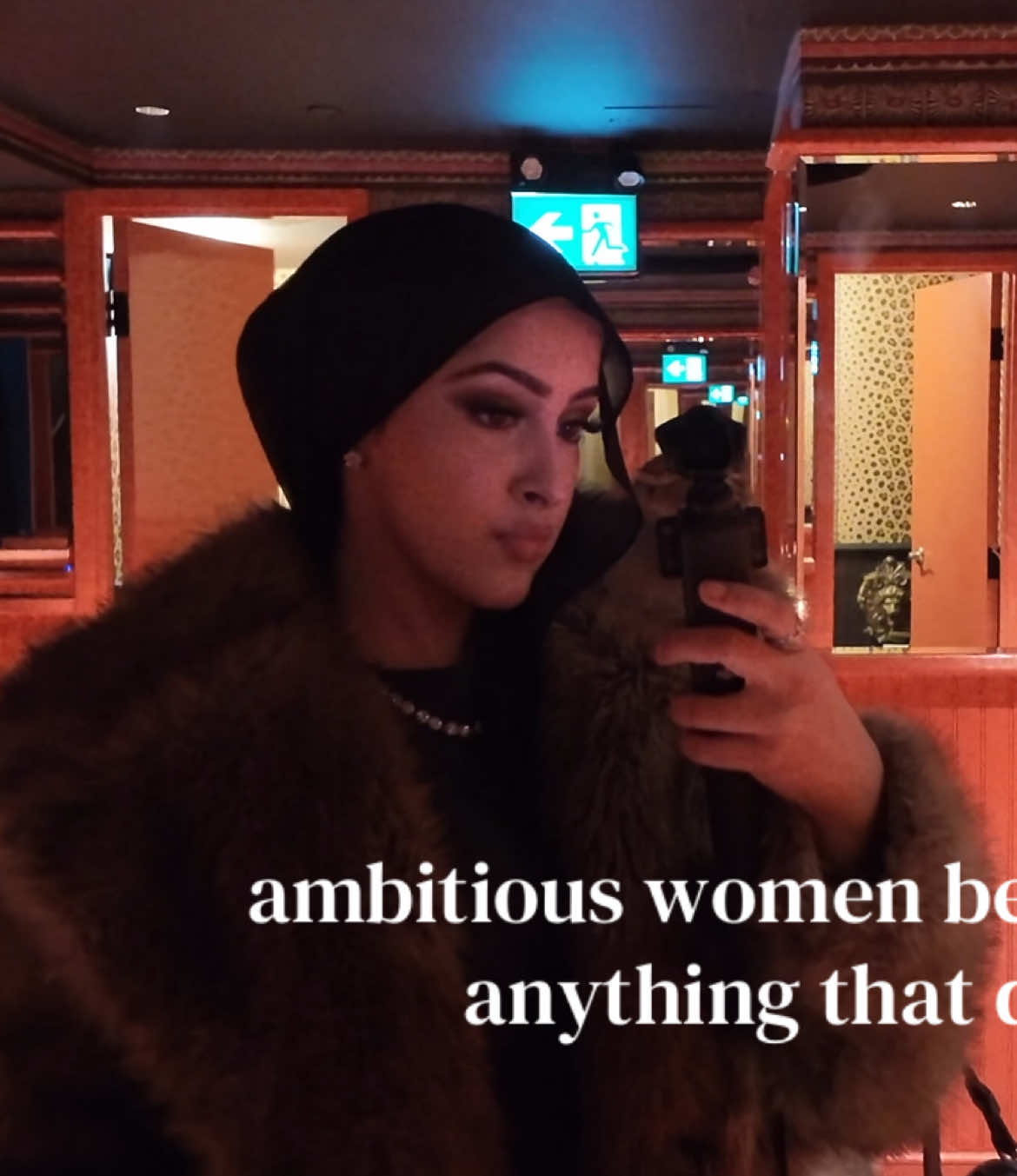 @𝒵