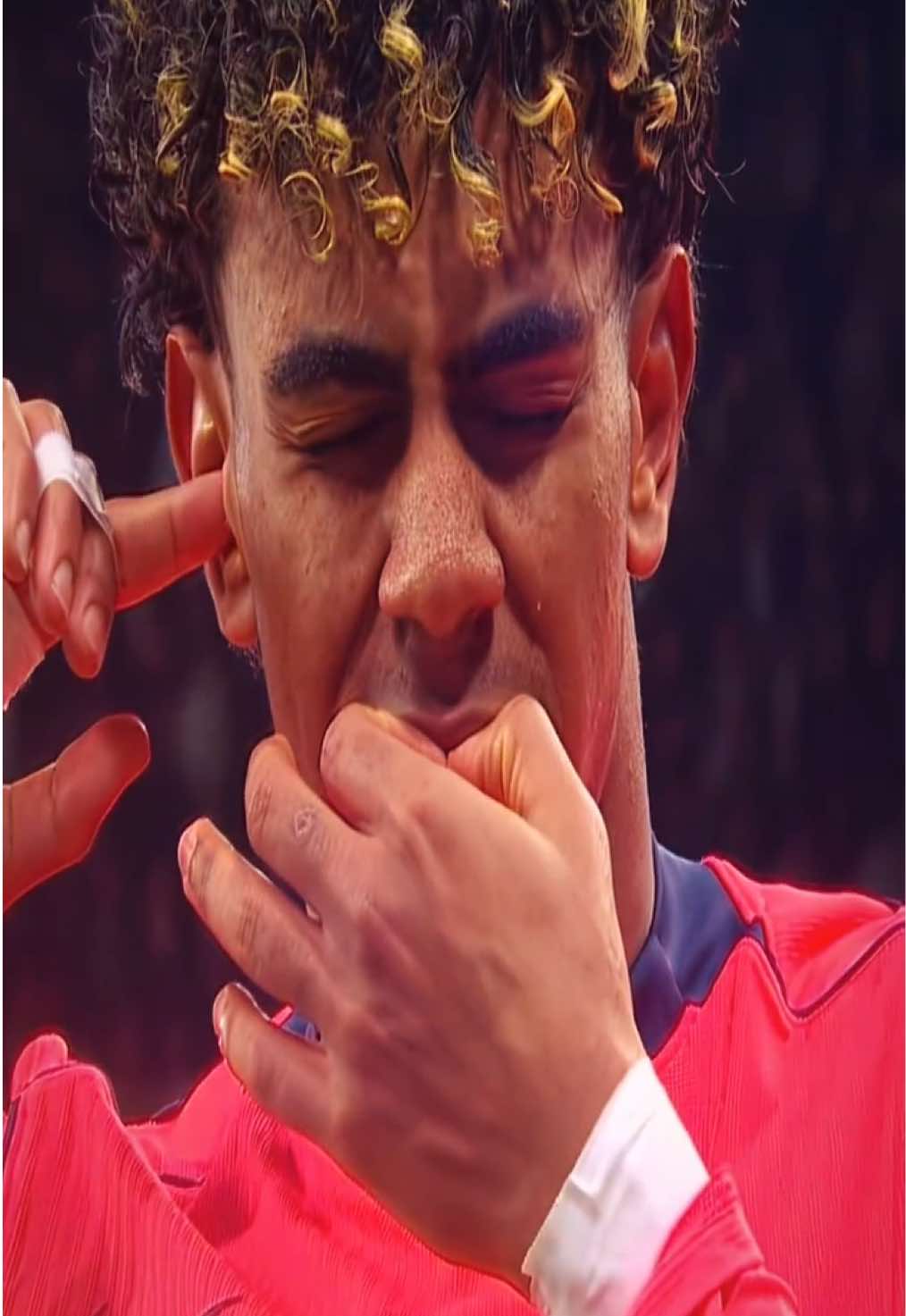 @️