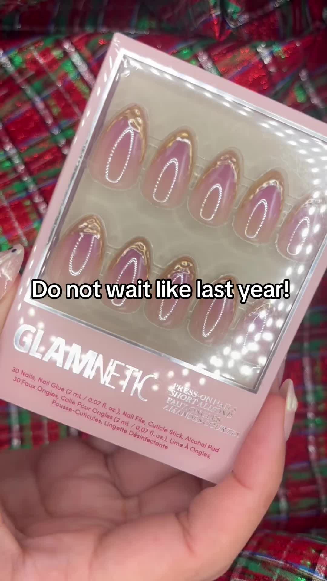 @that1girlcrystal 🪩✨🦢🖤☕️