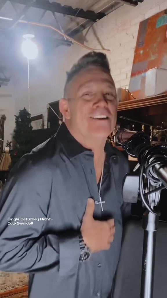 @hot_todd_e