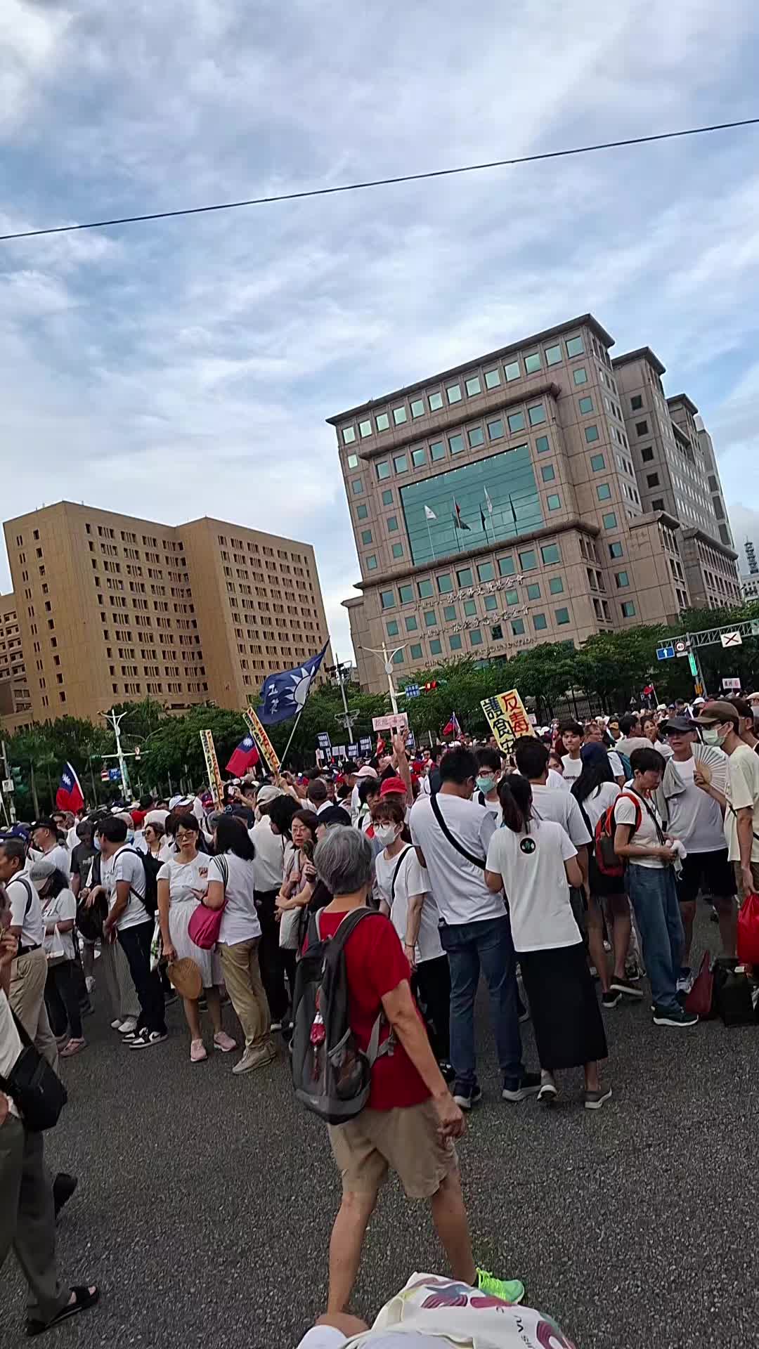 @張漢娟
