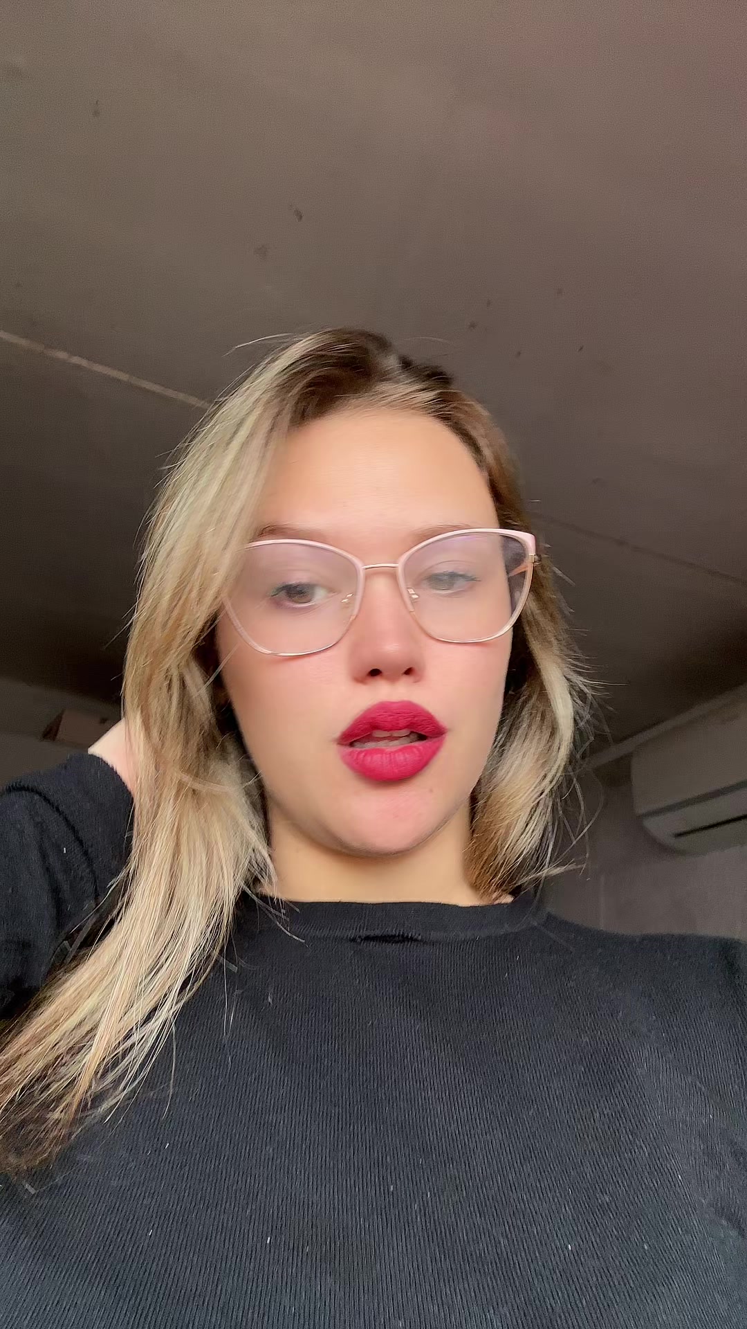 @💋M E L I N A 🎀