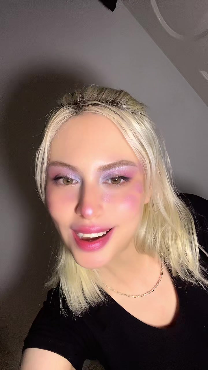 @ozge_officalll