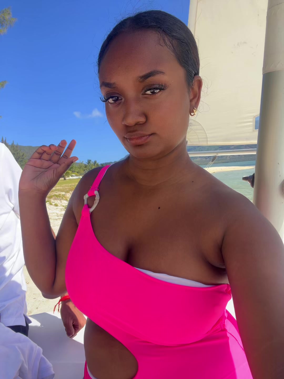 @charlene_loanaa15