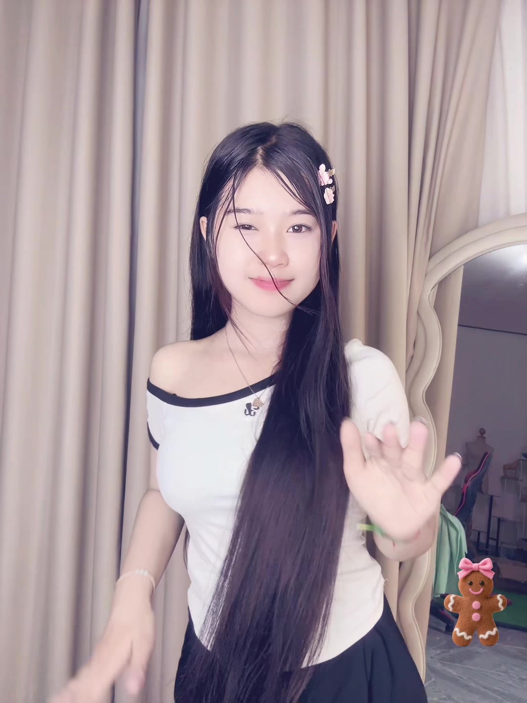 @.❥𝐩𝐡𝐚𝐭 แพ็ด⋆༻