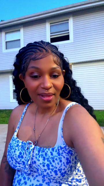 @Prettymomma6