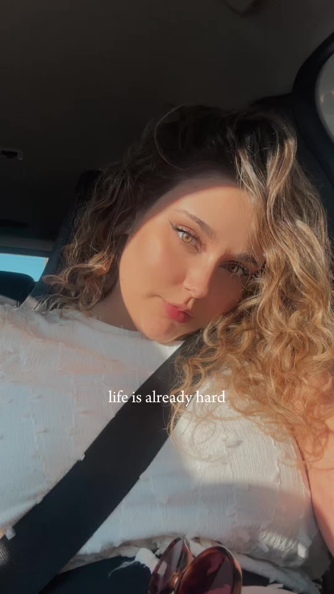@Dɪᴀɴᴀ Fᴇʀʀᴇɪʀᴀ