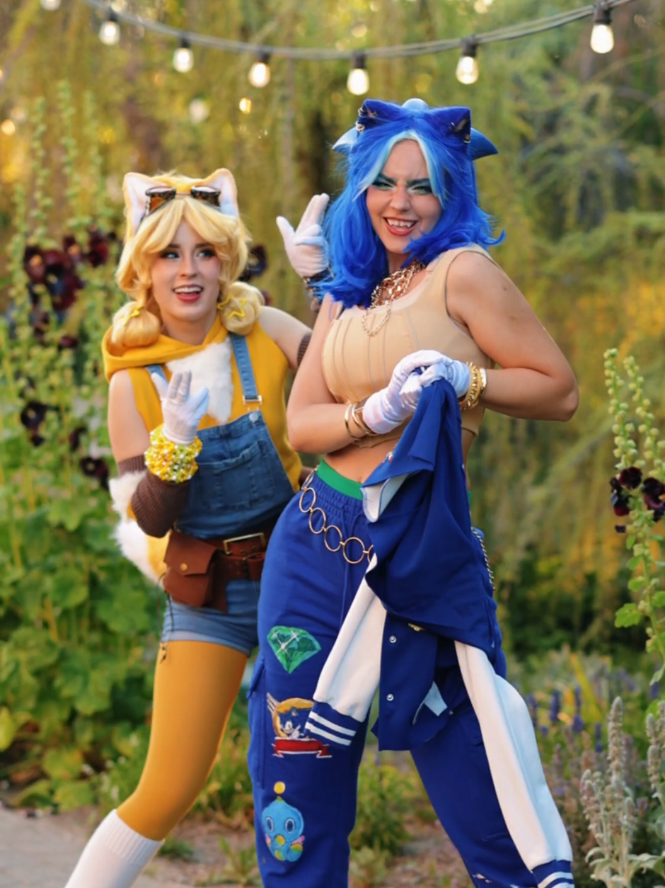 @Halcybella on IG, YT, SC