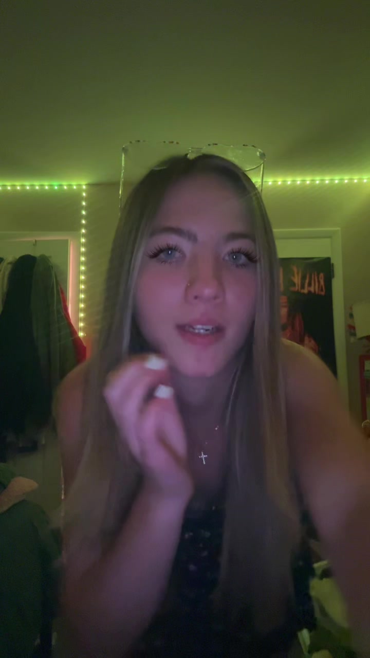 @livy.poo.16