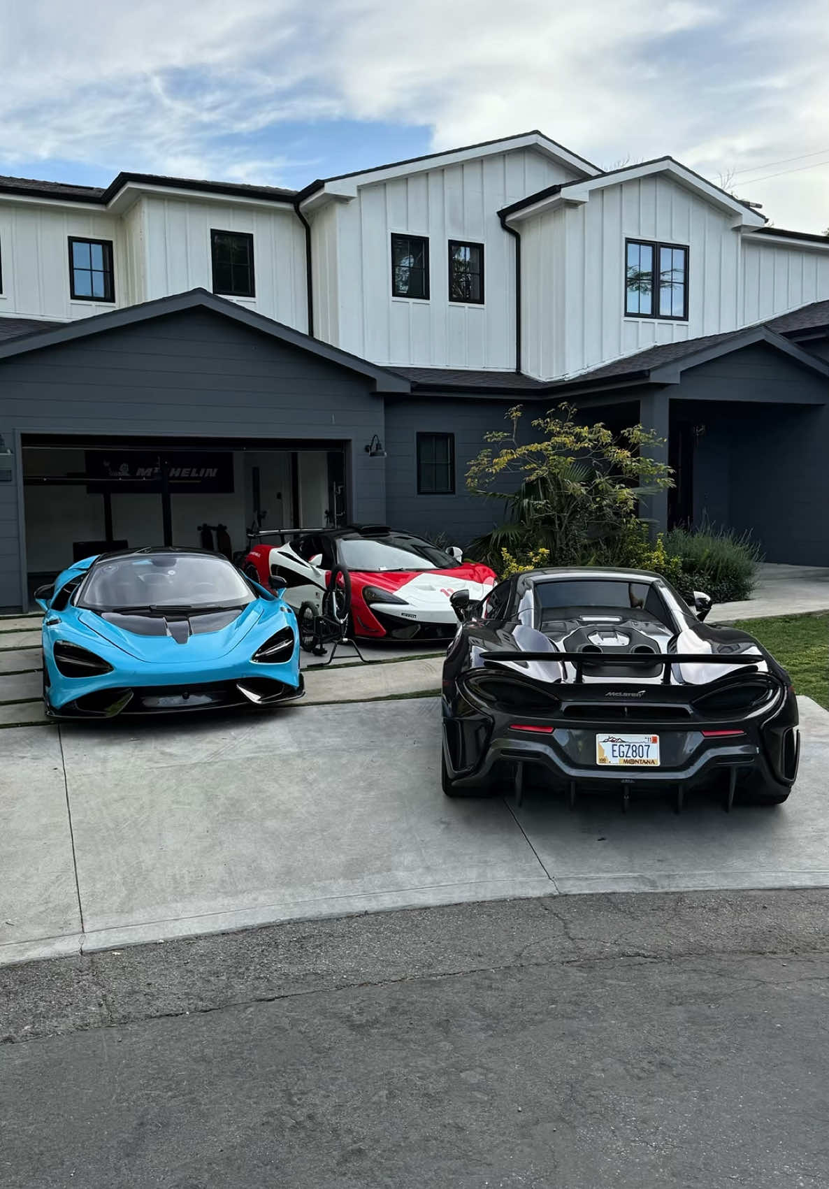@Luxury
