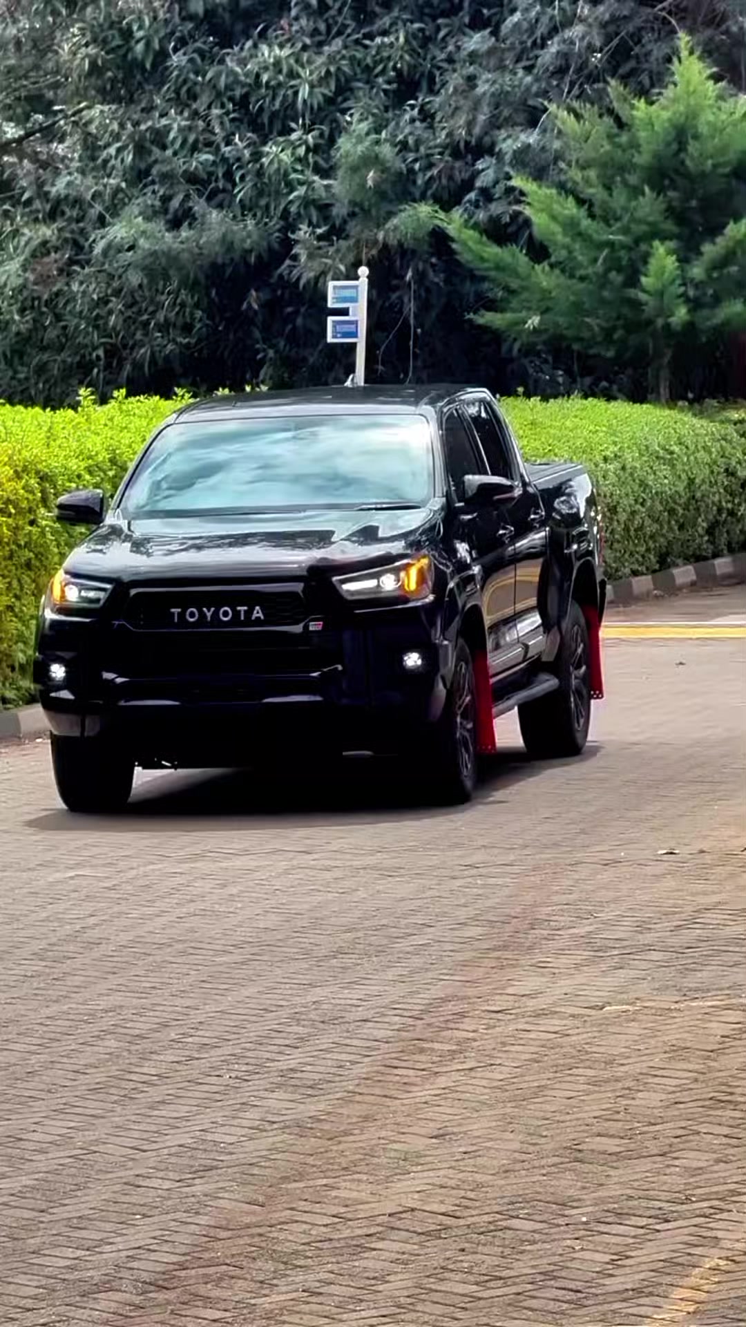 @EXCELLENT_RIDES_254