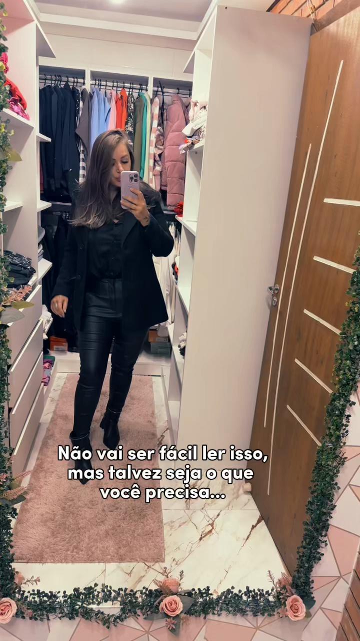 @Viviane